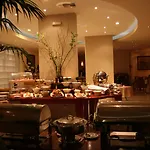 Hotel Egnatia & 4*