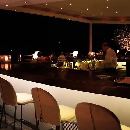 Egnatia & Hotel 4*