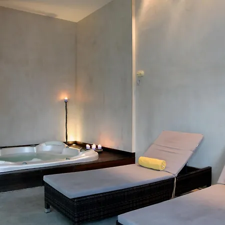 Egnatia & Hotel 4*