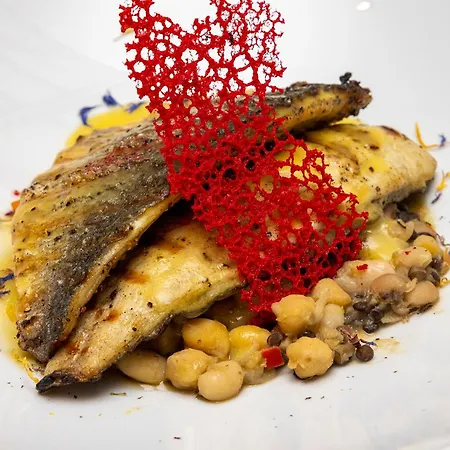 Egnatia & 호텔 카발라