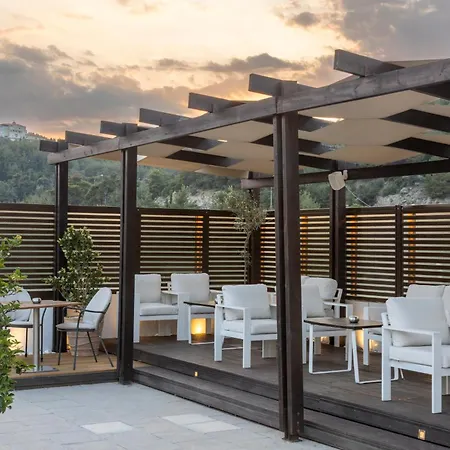 Egnatia & 호텔 카발라